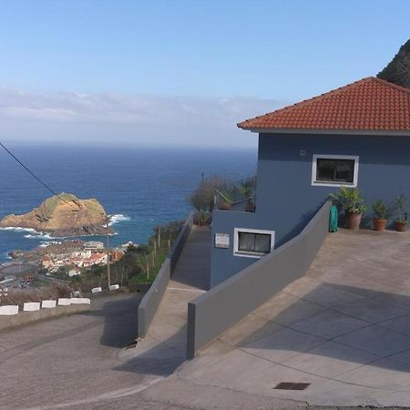 Casa Azul - Ocean View Villa Porto Moniz Luaran gambar