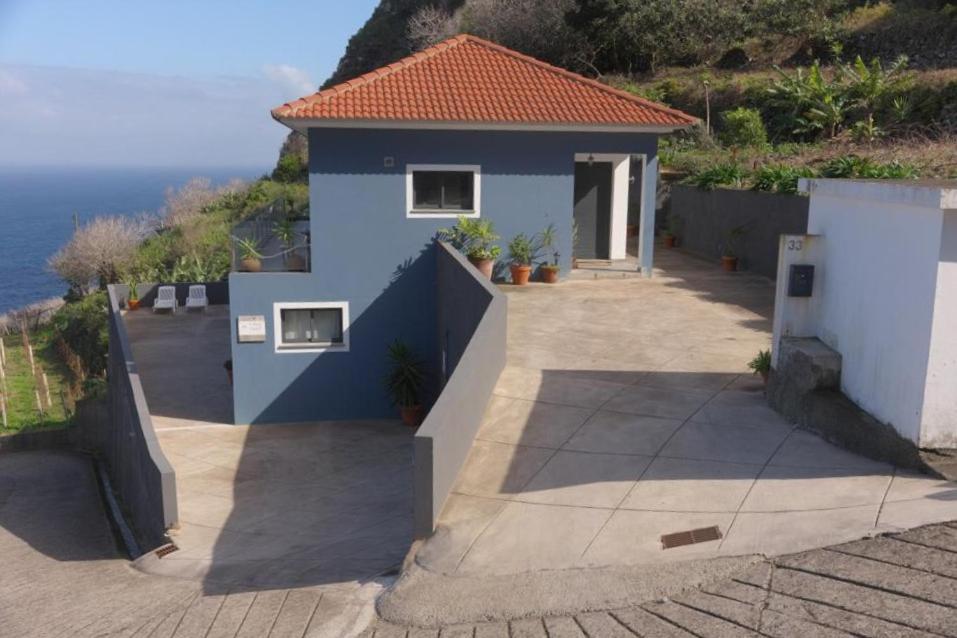 Casa Azul - Ocean View Villa Porto Moniz Luaran gambar